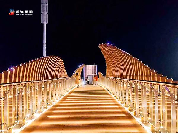 山水交通職業學院K8曲橋